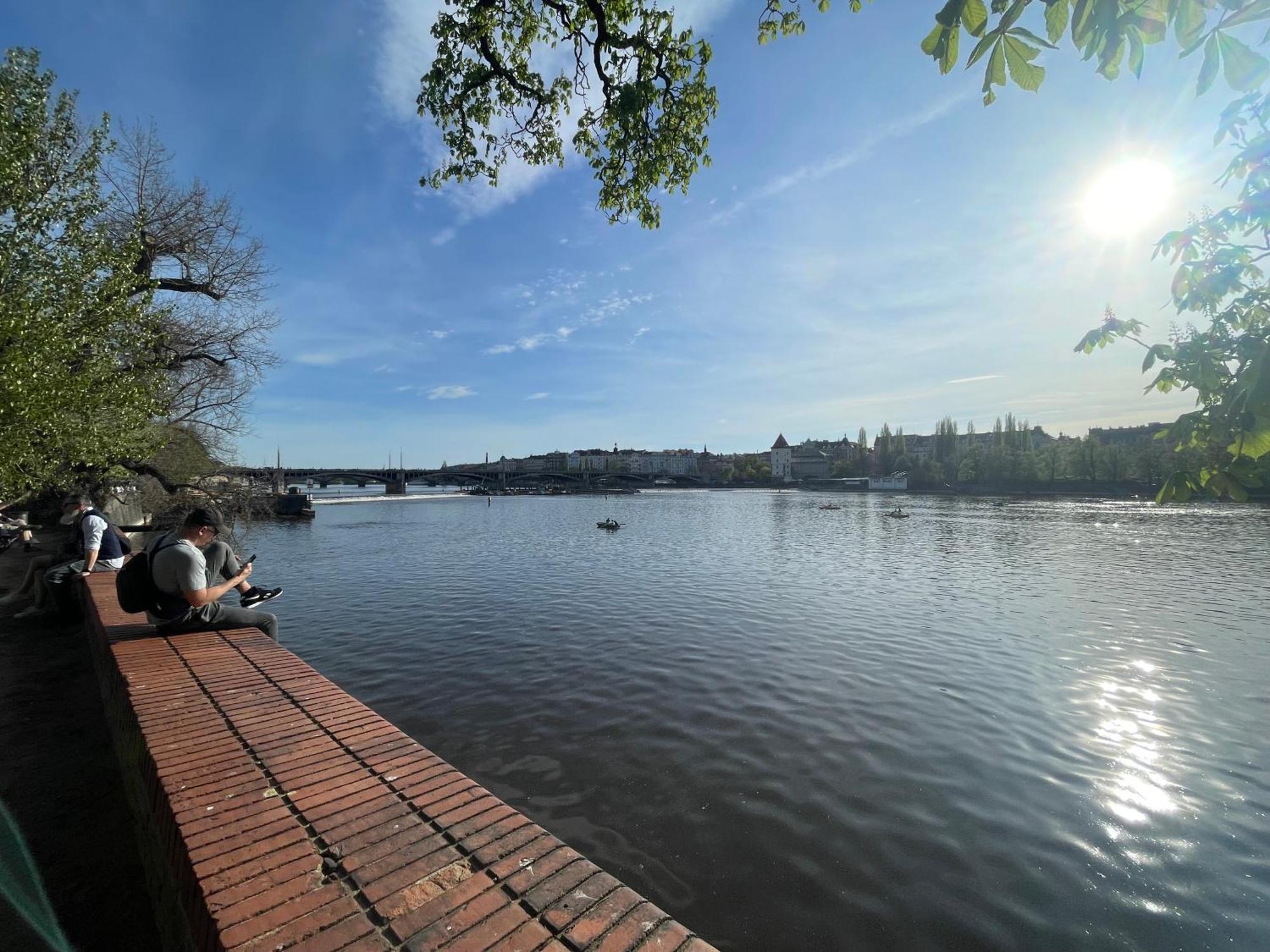 River View Manes Daire *